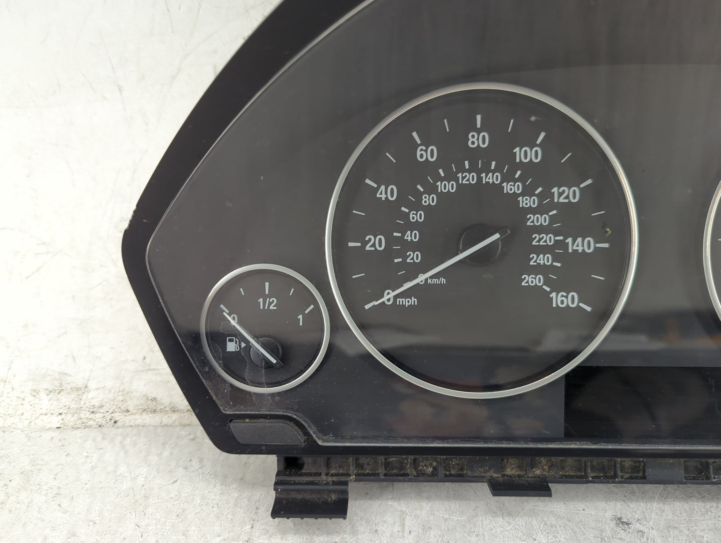 2012-2016 Bmw 328i Instrument Cluster Speedometer Gauges P/N:9232894 9283341-01 Miles: Fits OEM Used Auto Parts - Oemusedaut
