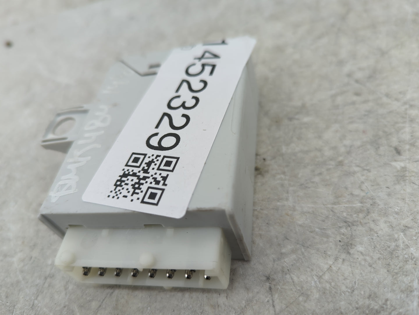 Bmw 328i Fuel Pump Control Module 6135 7188110-01|55892110|072720801 - Oemusedautoparts1.com
