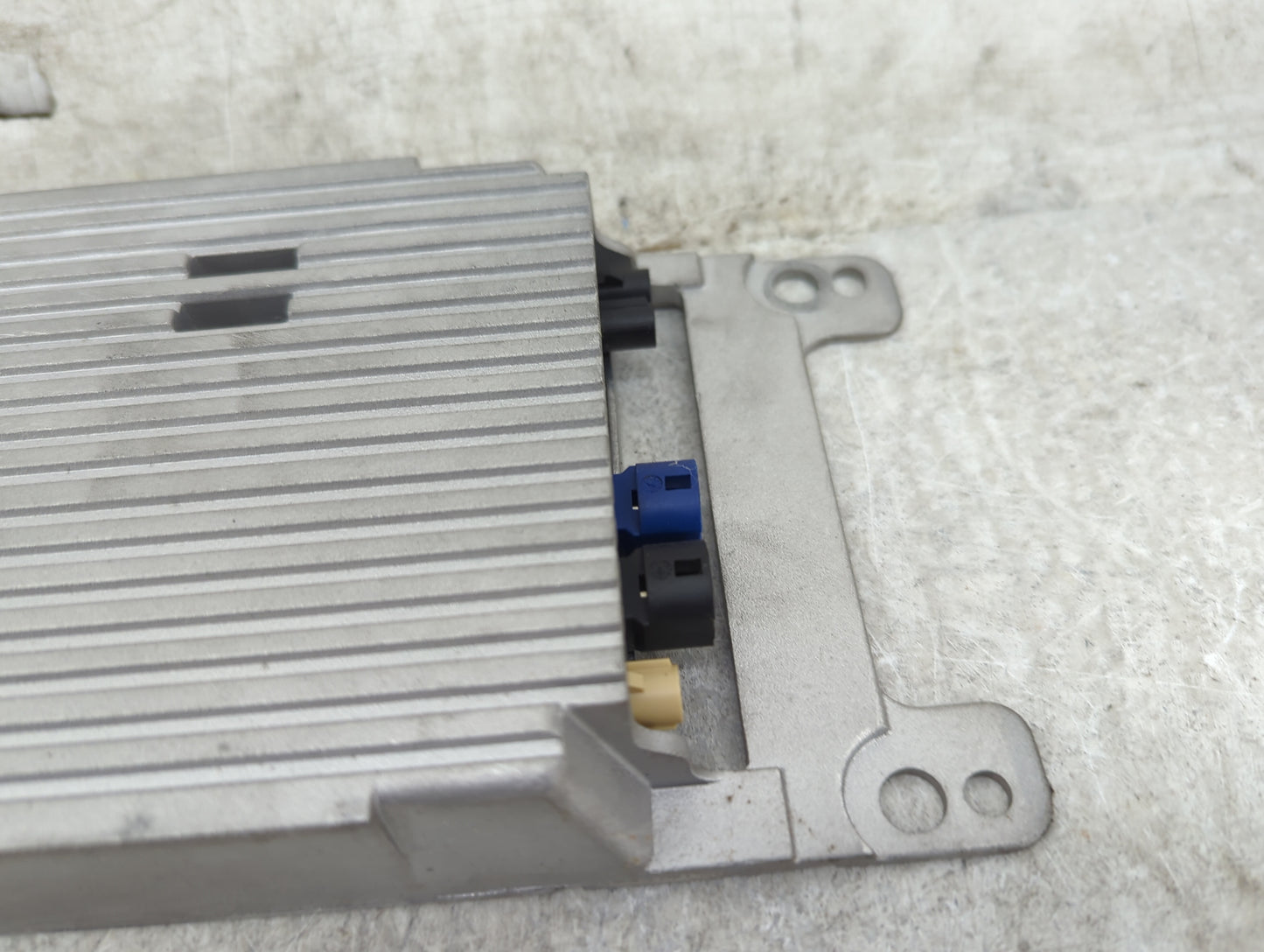 2012-2015 Bmw 328i Telematics Control Module - Oemusedautoparts1.com