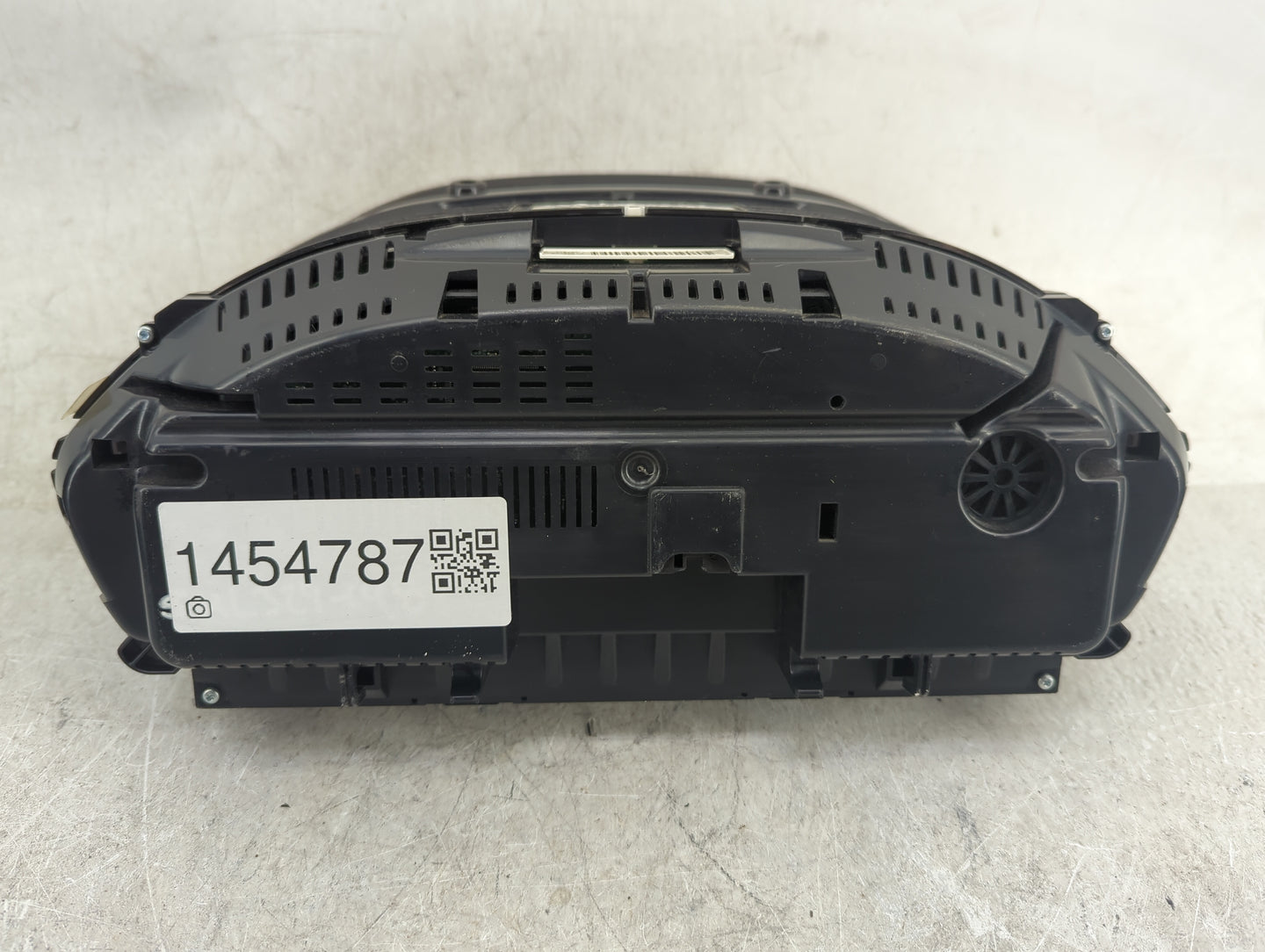 2012-2016 Bmw 328i Instrument Cluster Speedometer Gauges P/N:9232894 9283341-01 Miles:117K Fits OEM Used Auto Parts - Oemuse