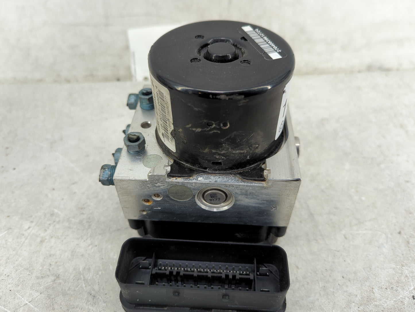 2012-2013 Bmw 328i ABS Pump Control Module Replacement P/N:3451-6793931-01 10.0212-0888.4 Fits Fits 2012 2013 OEM Used Auto 