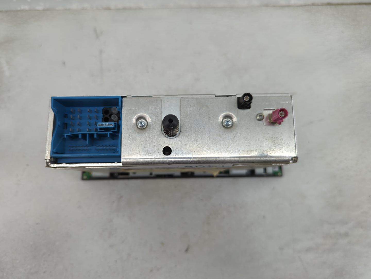 2010-2013 Bmw 328i Radio AM FM Cd Player Receiver Replacement P/N:9583075B2063051 CI927317001 Fits OEM Used Auto Parts - Oem