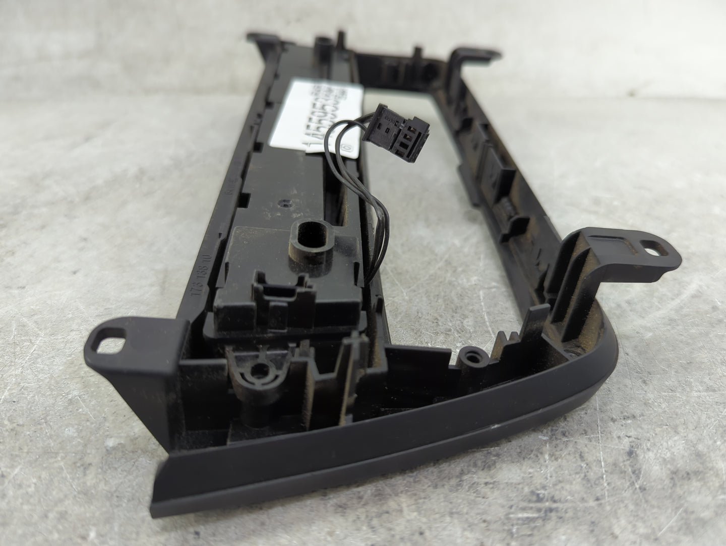 2012-2013 Bmw 328i Radio Control Panel - Oemusedautoparts1.com