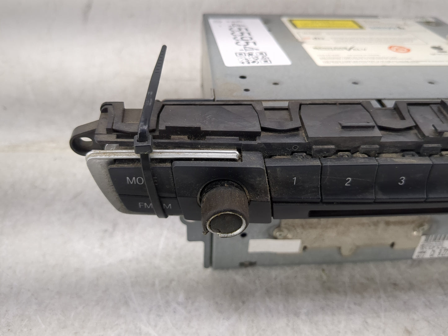 2012-2013 Bmw 328i Radio AM FM Cd Player Receiver Replacement P/N:9286466 7534/1983490 Fits Fits 2012 2013 OEM Used Auto Par