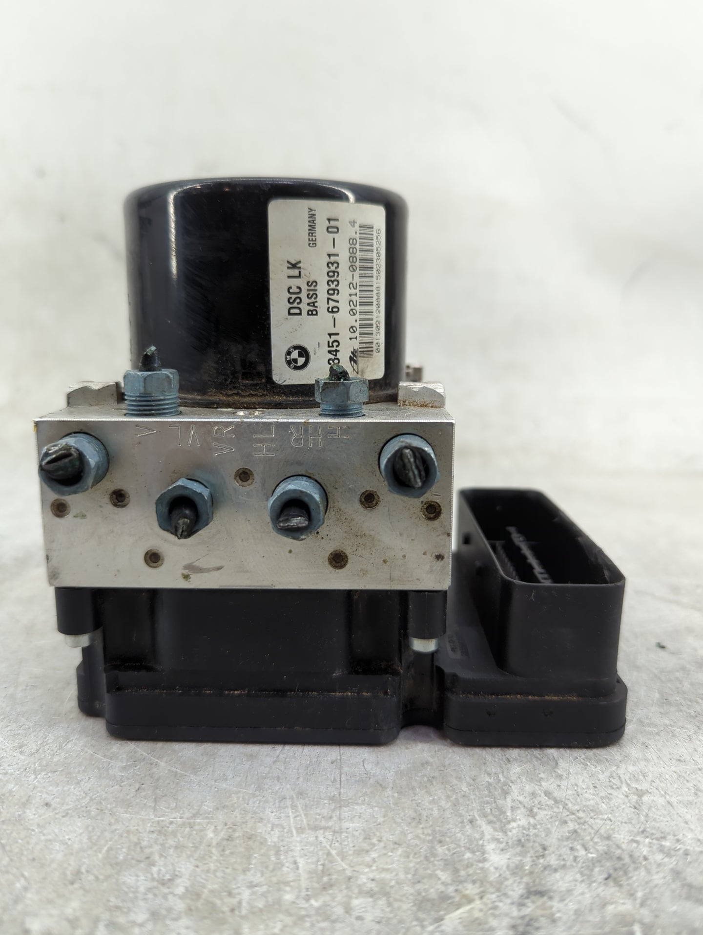 2012-2013 Bmw 328i ABS Pump Control Module Replacement P/N:3451-6793931-01 10.0212-0888.4, 10.0962-0826.3 Fits Fits 2012 201