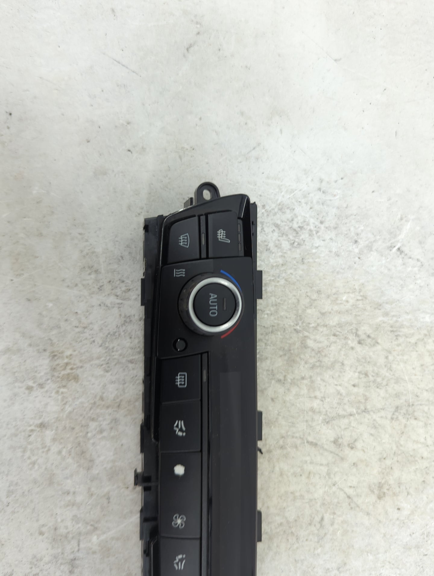 2012-2014 Bmw 328i Climate Control Module Temperature AC/Heater Replacement Fits Fits 2012 2013 2014 OEM Used Auto Parts - O