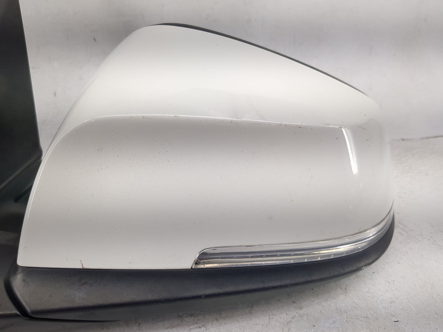 2012-2013 Bmw 328i Driver Side View Mirror - Left Door Mirror OEM Used - Oemusedautoparts1.com
