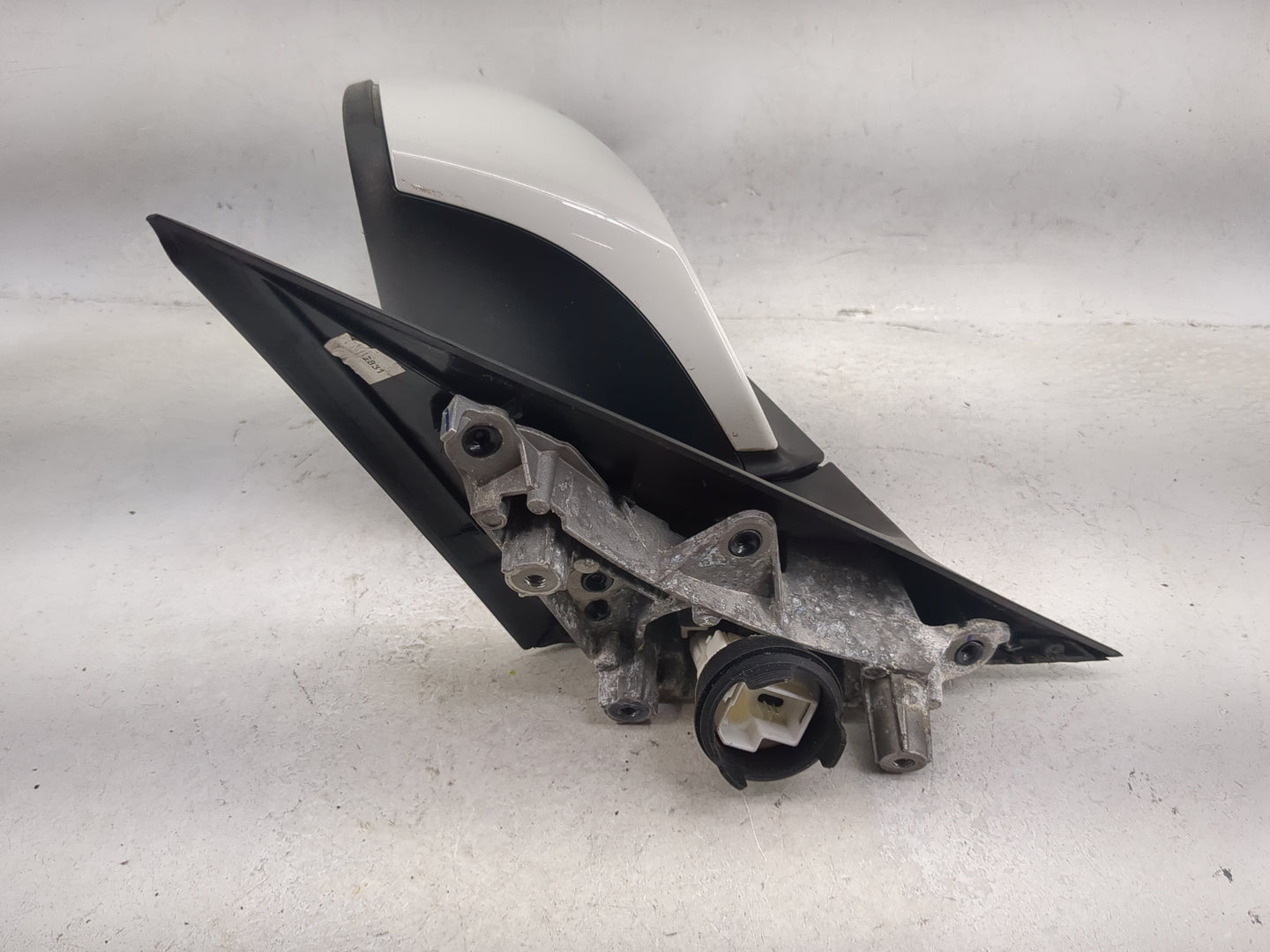 2012-2013 Bmw 328i Driver Side View Mirror - Left Door Mirror OEM Used - Oemusedautoparts1.com