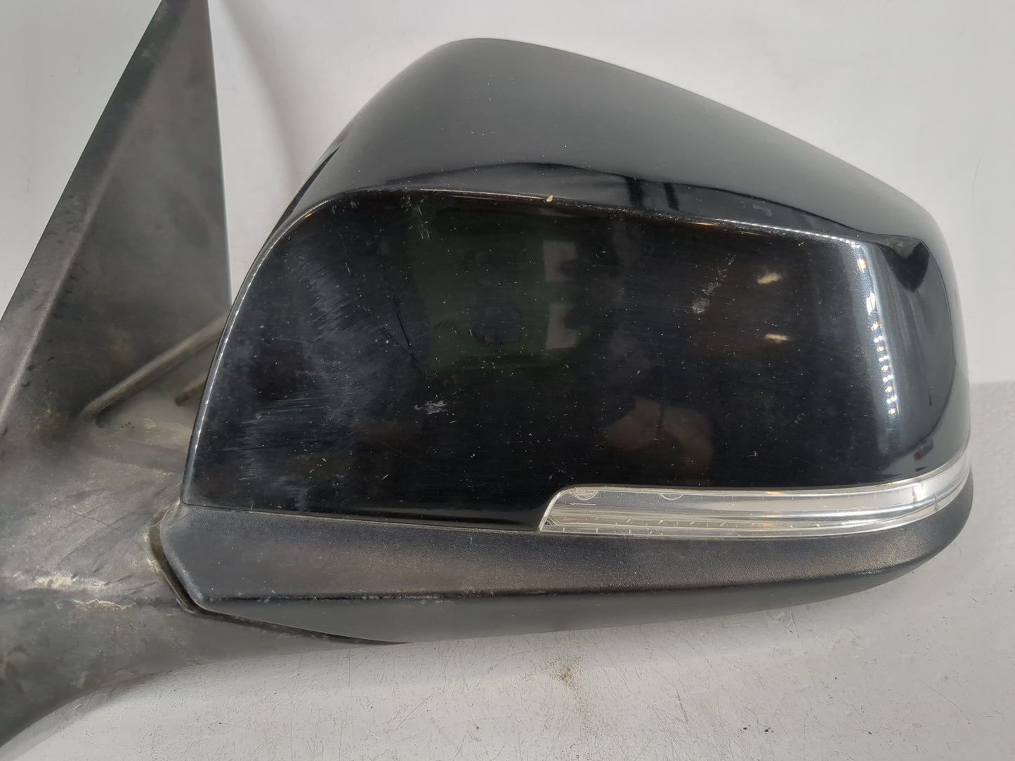 2012 Bmw 328xi Driver Side View Mirror - Left Door Mirror OEM Used - Oemusedautoparts1.com