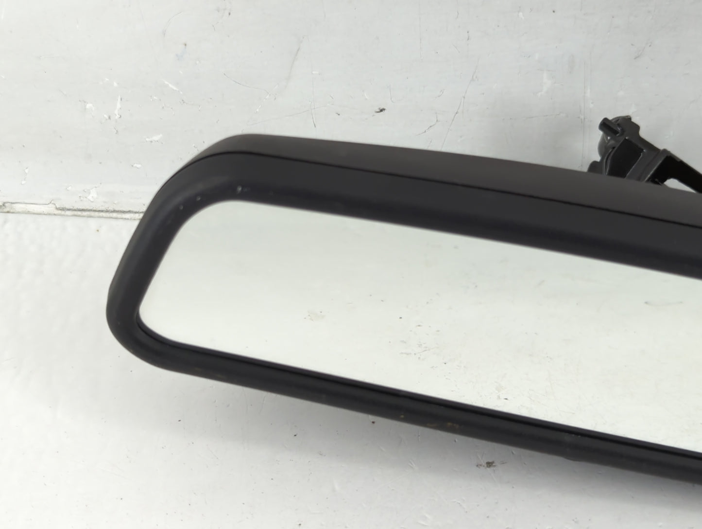 2012 Bmw 328i Interior Rear View Mirror Replacement OEM P/N:E1021222 Fits OEM Used Auto Parts - Oemusedautoparts1.com