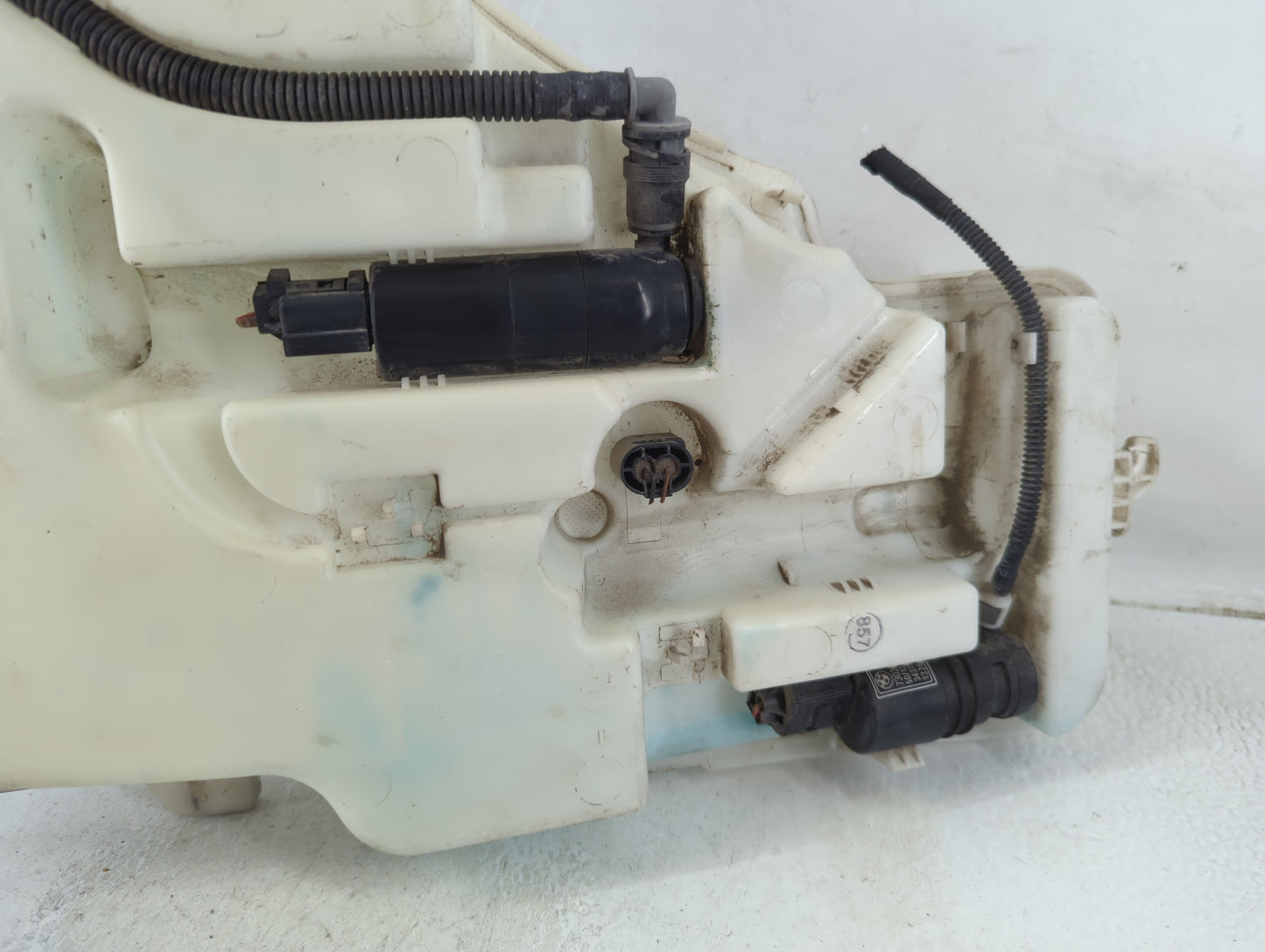 2012-2016 Bmw 328i Windshield Washer Fluid Reservoir Bottle Oem - Oemusedautoparts1.com