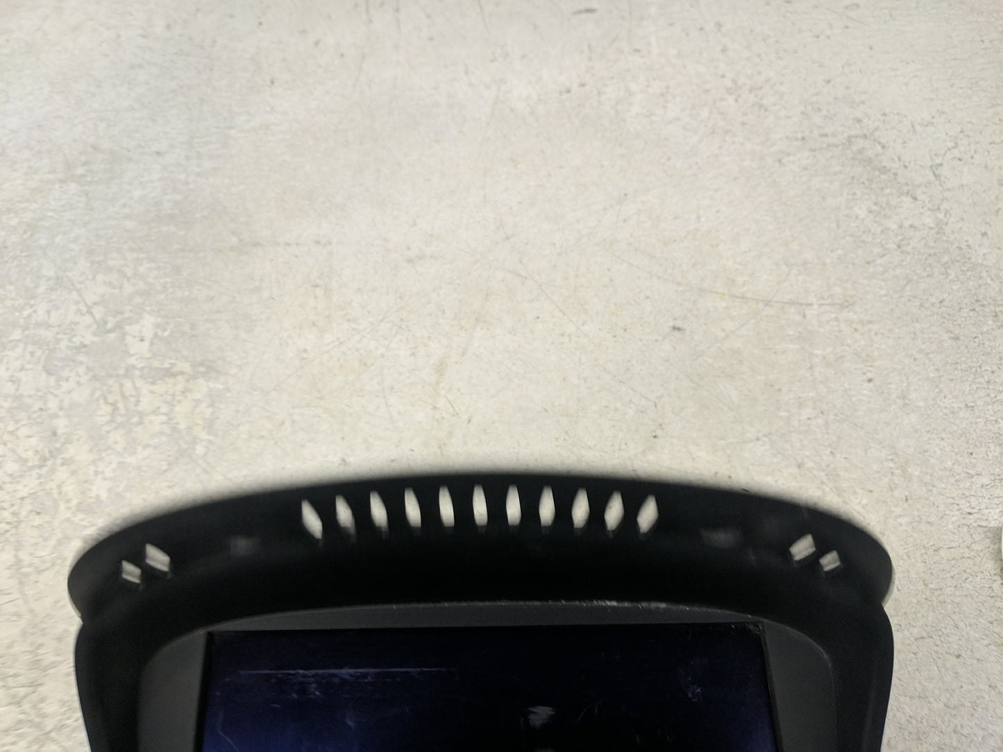 2010-2013 Bmw 328i Information Display Screen - Oemusedautoparts1.com