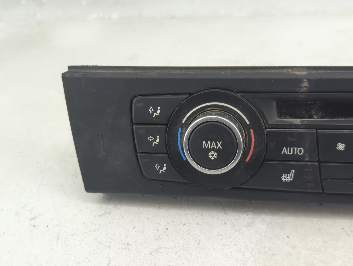 2011-2013 Bmw 328i Climate Control Module Temperature AC/Heater Replacement P/N:9263304-01 Fits Fits 2011 2012 2013 OEM Used
