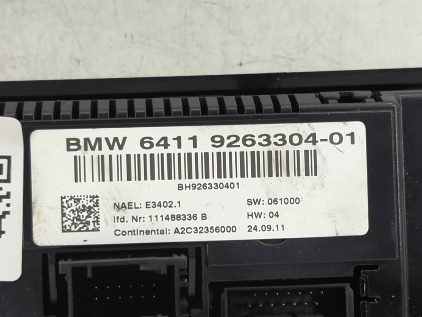 2011-2013 Bmw 328i Climate Control Module Temperature AC/Heater Replacement P/N:9263304-01 Fits Fits 2011 2012 2013 OEM Used