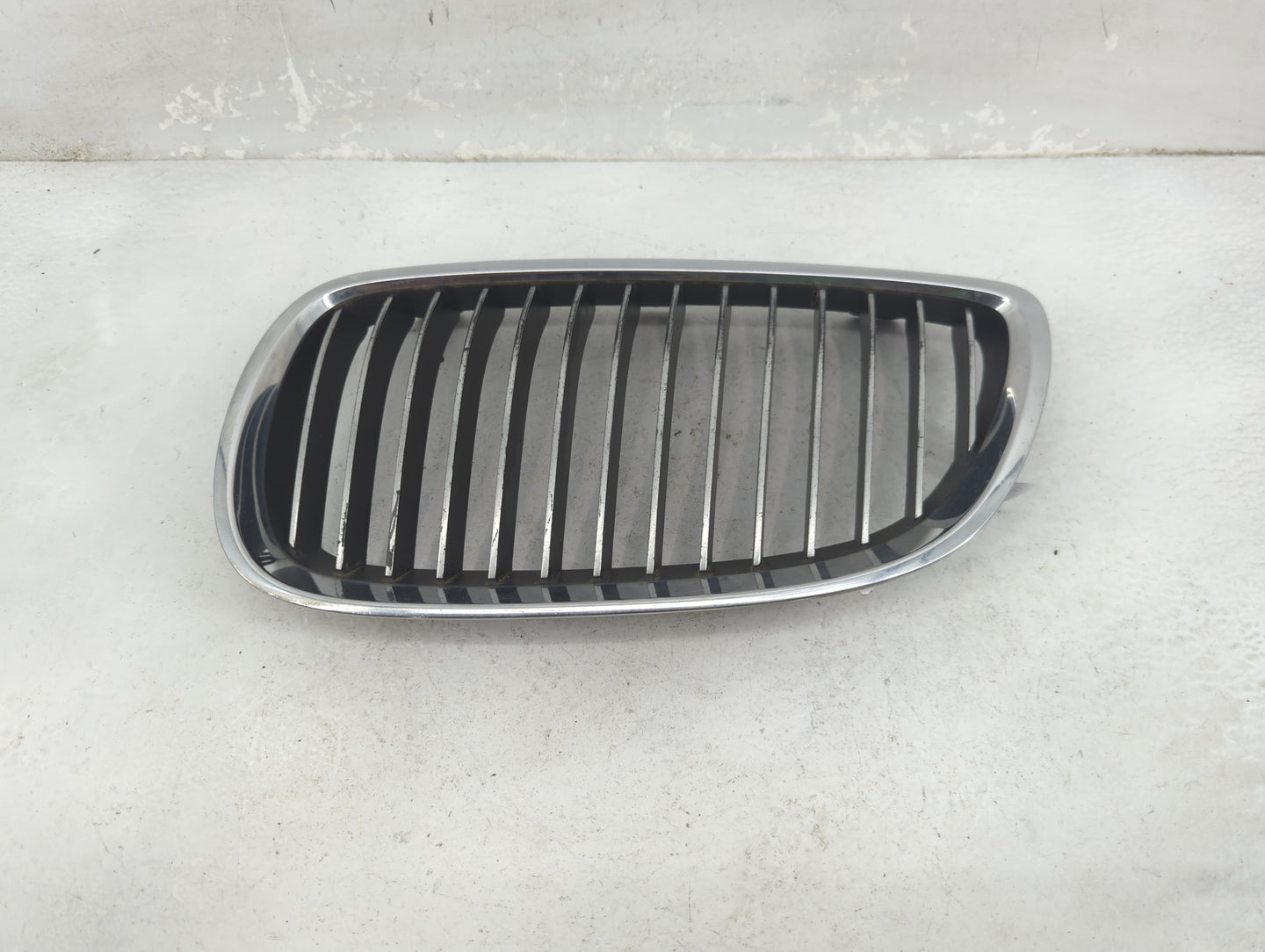 2011-2013 Bmw 328i Front Grille Bumper Not Included 1440472 - Oemusedautoparts1.com