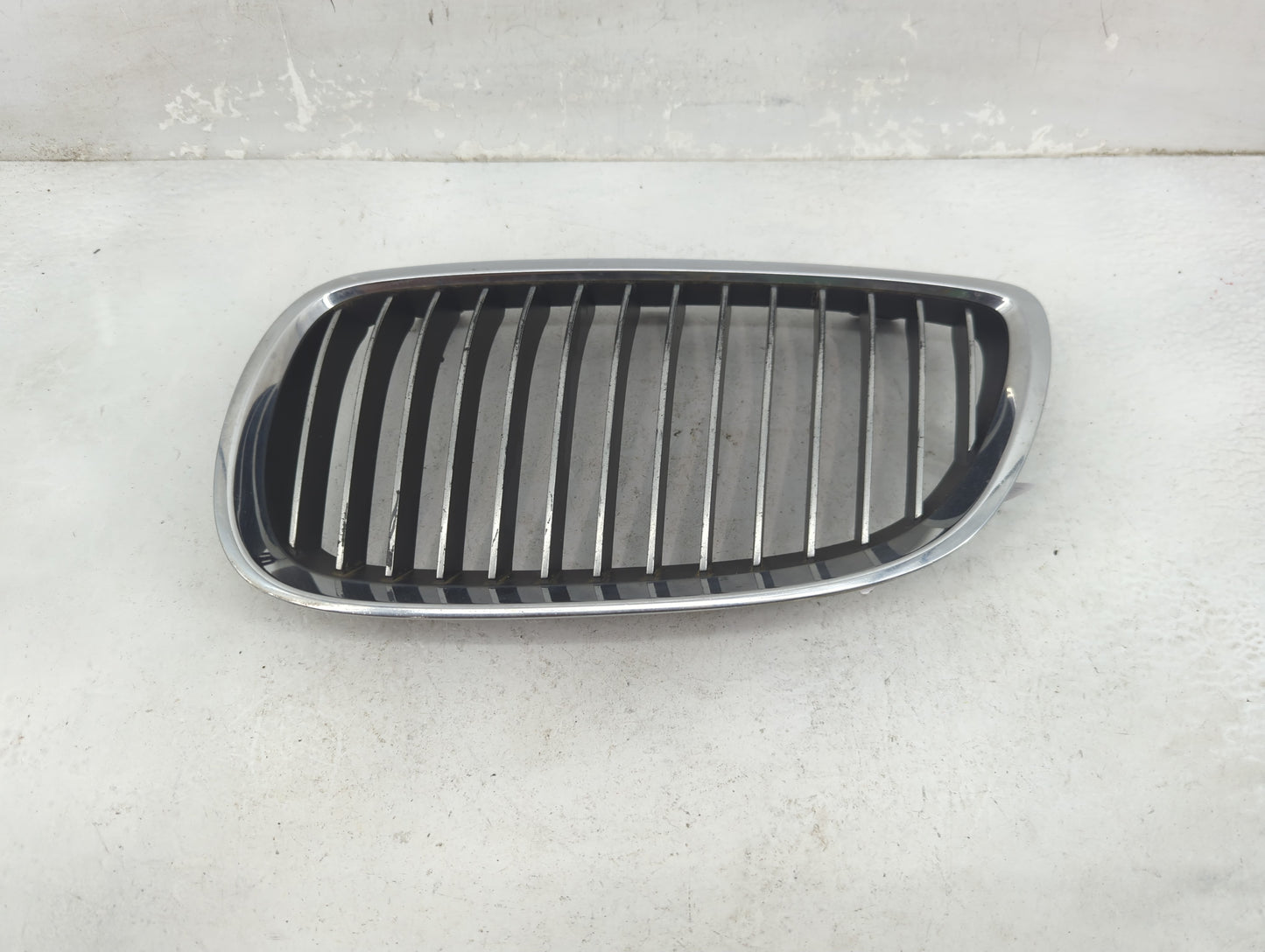 2011-2013 Bmw 328i Front Grille Bumper Not Included 1440472 - Oemusedautoparts1.com