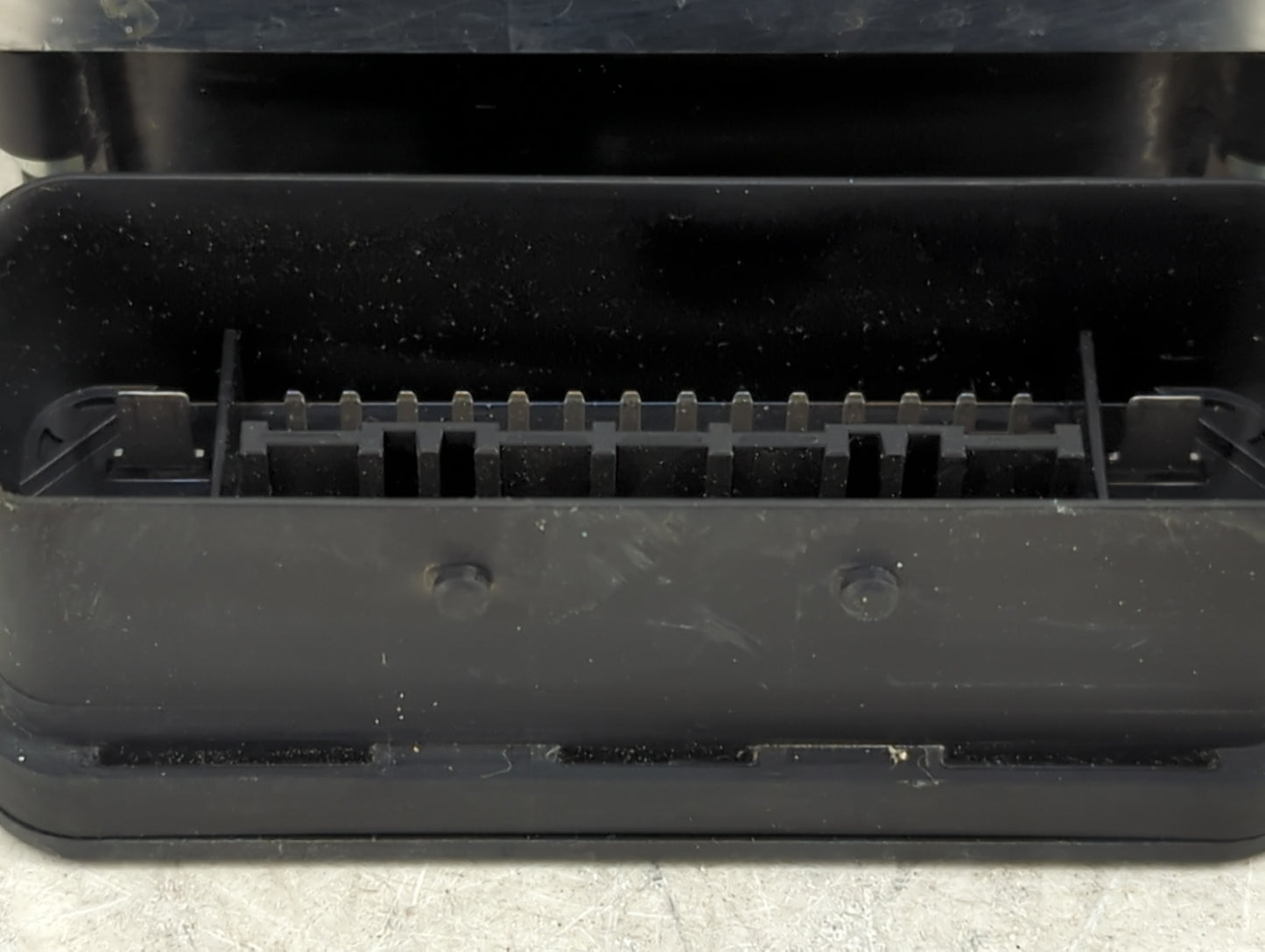 2012-2013 Bmw 328i ABS Pump Control Module Replacement P/N:3451-6793931-01 Fits Fits 2012 2013 OEM Used Auto Parts - Oemused