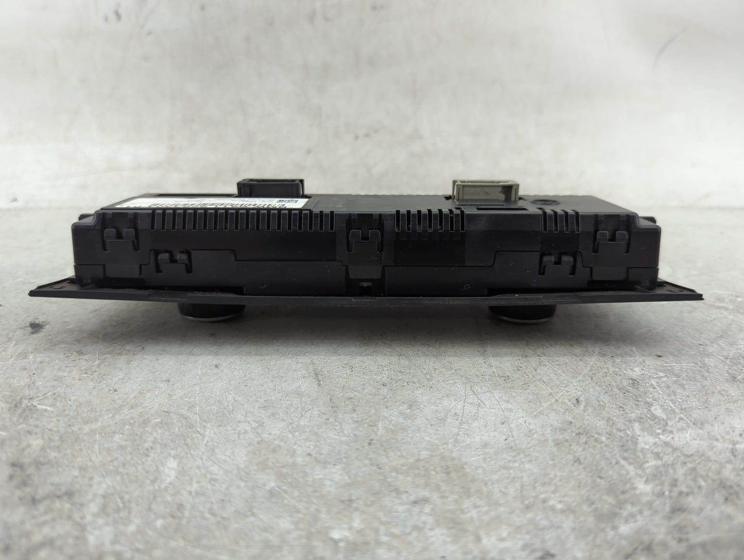 2011-2013 Bmw 328i Climate Control Module Temperature AC/Heater Replacement P/N:9263304-01 Fits Fits 2011 2012 2013 OEM Used