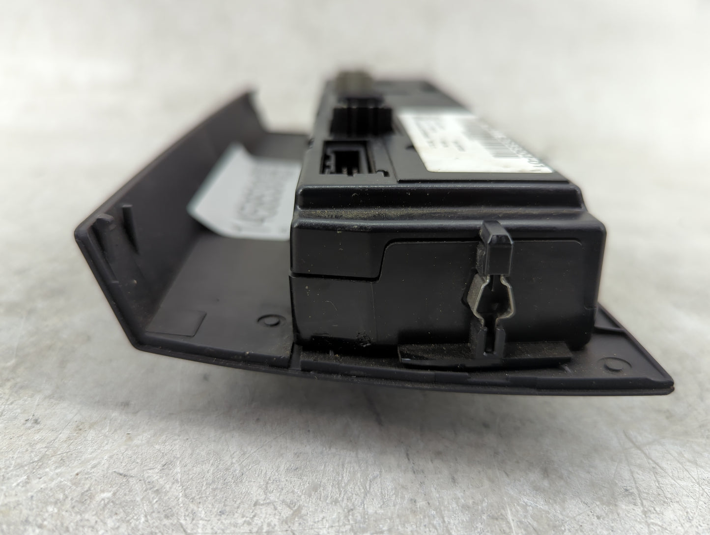 2011-2013 Bmw 328i Climate Control Module Temperature AC/Heater Replacement P/N:9263304-01 Fits Fits 2011 2012 2013 OEM Used
