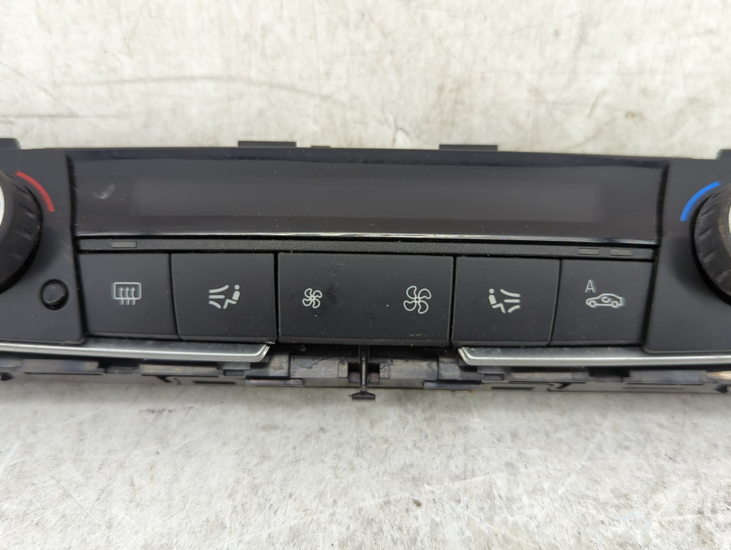 2012-2014 Bmw 328i Climate Control Module Temperature AC/Heater Replacement Fits Fits 2012 2013 2014 OEM Used Auto Parts - O