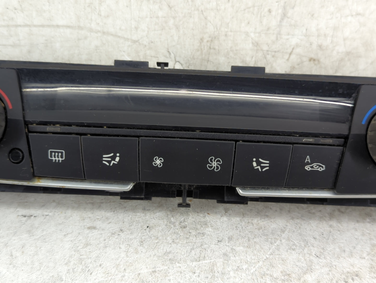 2012-2014 Bmw 328i Climate Control Module Temperature AC/Heater Replacement Fits Fits 2012 2013 2014 OEM Used Auto Parts - O