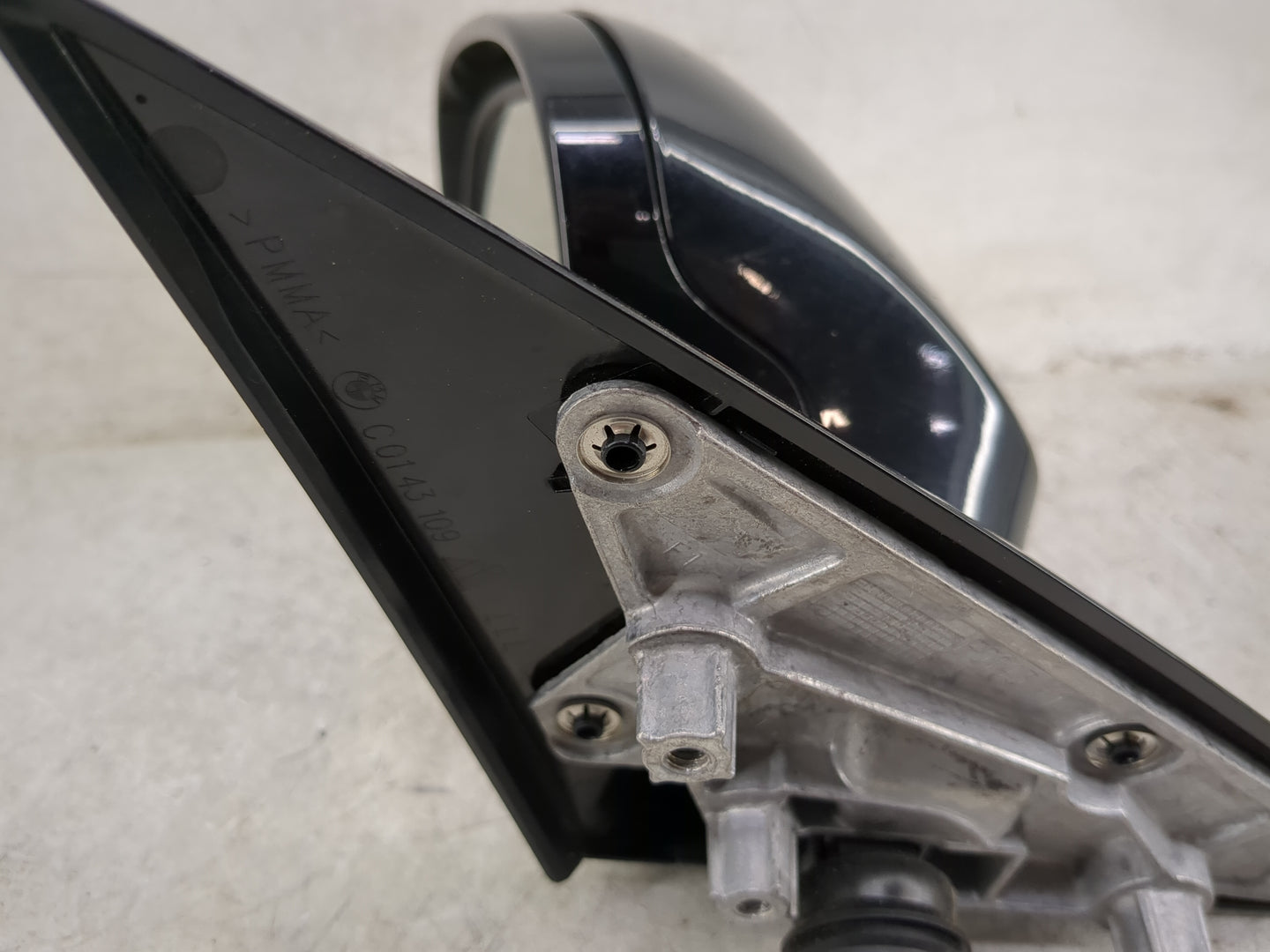 2010-2013 Bmw 328i Driver Side View Mirror - Left Door Mirror OEM Used - Oemusedautoparts1.com