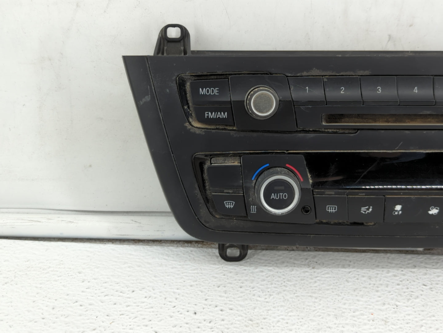 2012-2014 Bmw 328i Climate Control Module Temperature AC/Heater Replacement P/N:6131 9261099-02 6411 9263302-01 Fits OEM Use