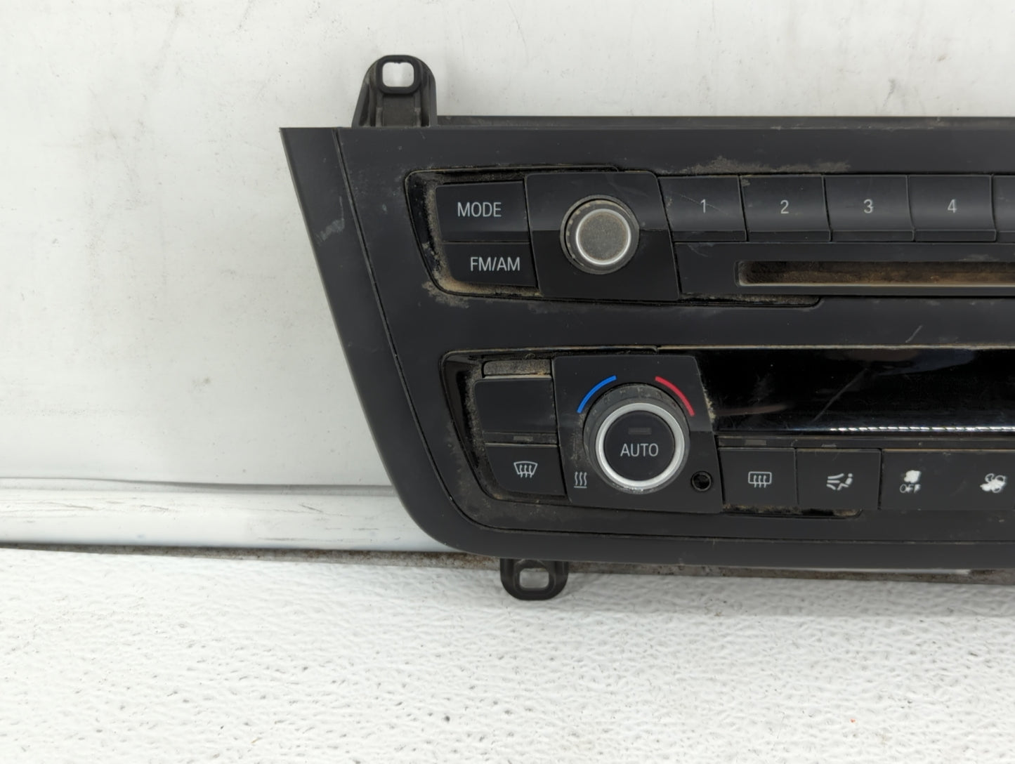 2012-2014 Bmw 328i Climate Control Module Temperature AC/Heater Replacement P/N:6131 9261099-02 6411 9263302-01 Fits OEM Use