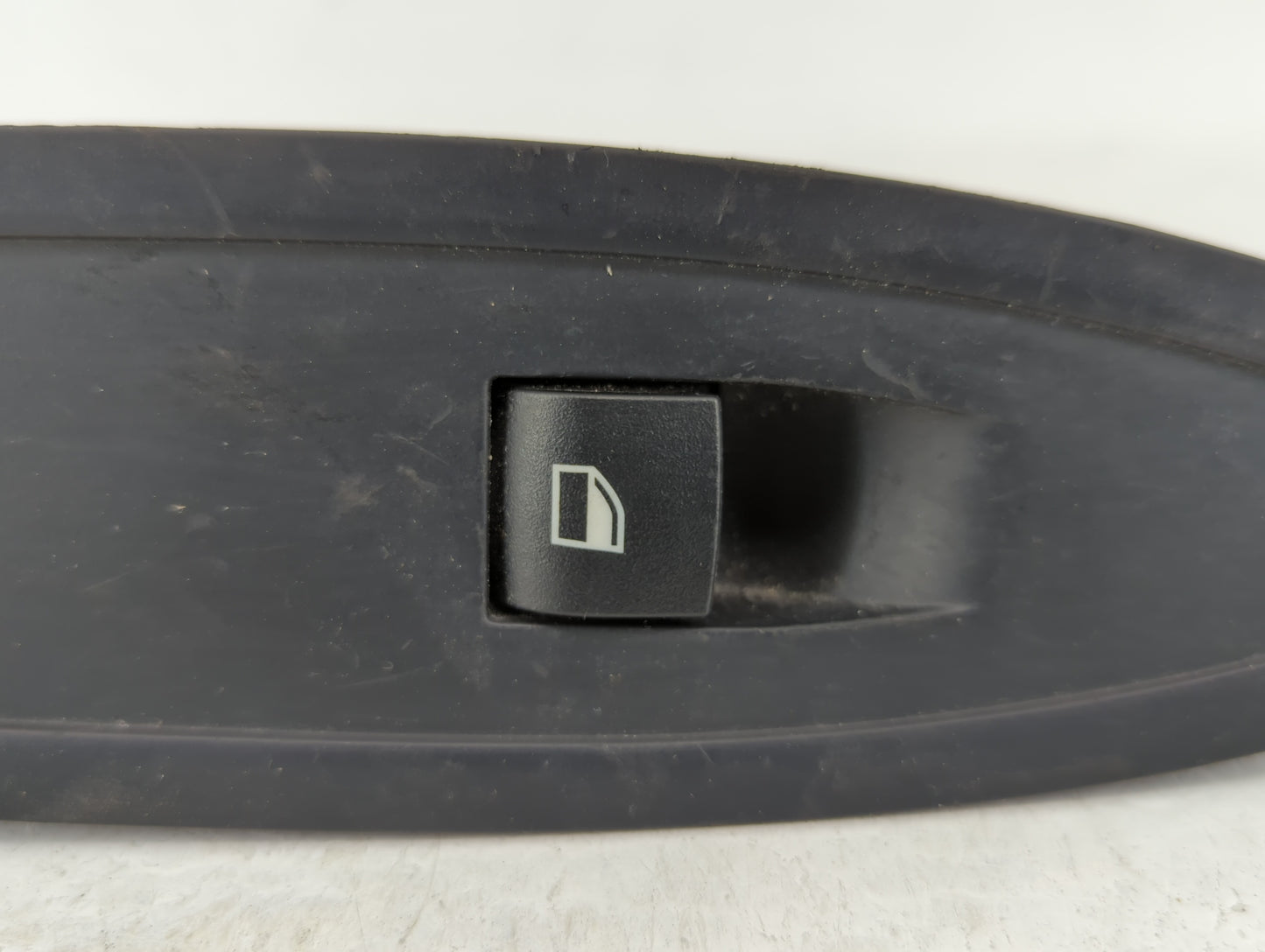 2012 Bmw 328i Passenger Right Power Window Switch 9208107-01 - Oemusedautoparts1.com
