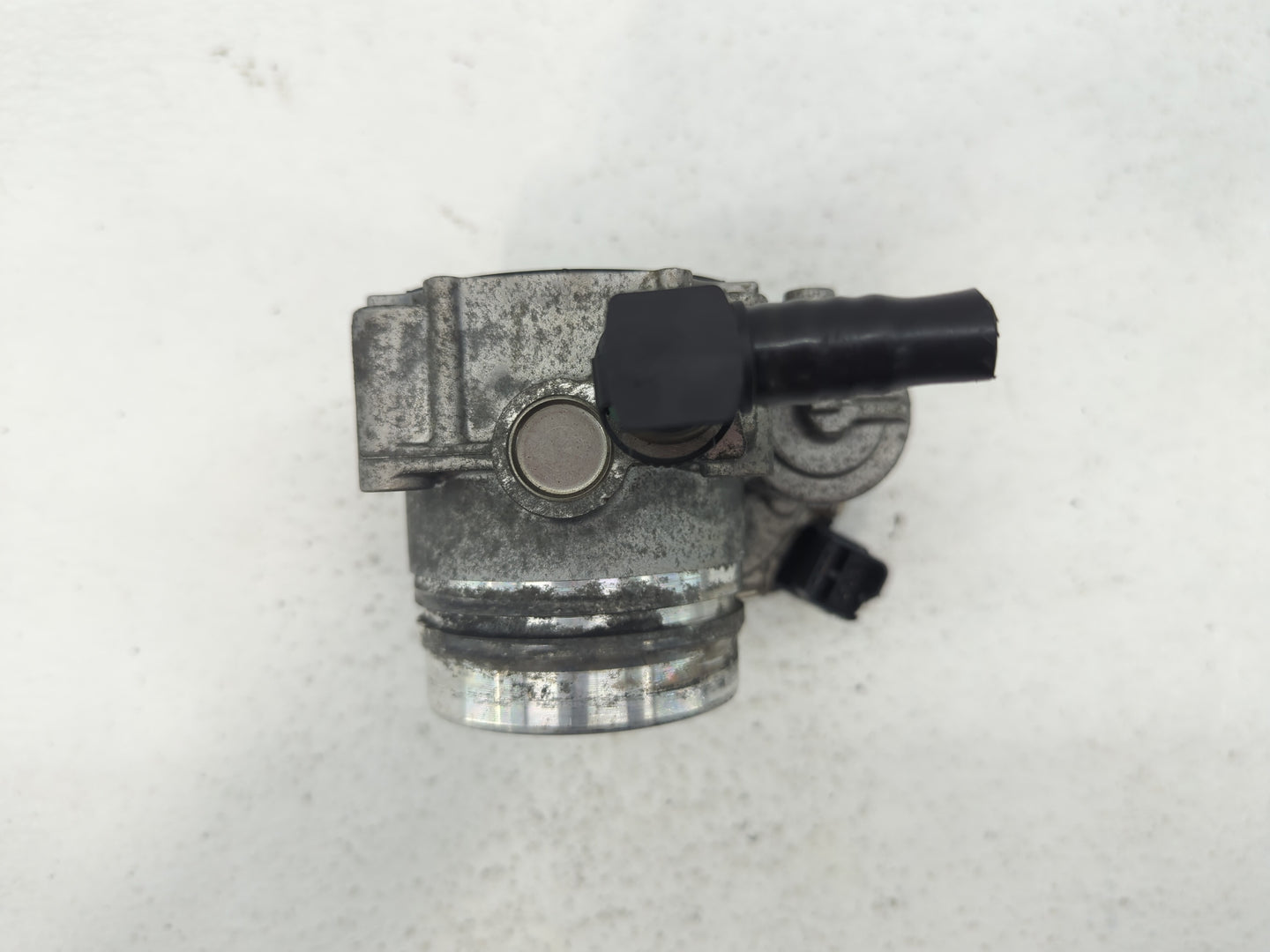 2012-2016 Bmw 328i Throttle Body P/N:1354 7588625-04 1354 7588625-03 Fits Fits 2012 2013 2014 2015 2016 2017 2018 OEM Used A