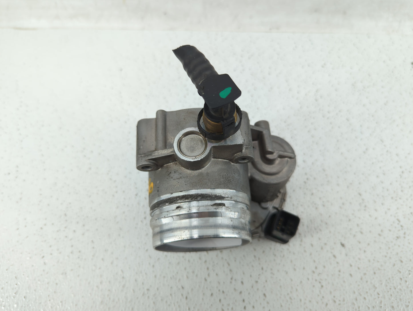 2012-2016 Bmw 328i Throttle Body P/N:1354 7588625-02 1354 7588625-04, 1354 7588625-03 Fits Fits 2012 2013 2014 2015 2016 201