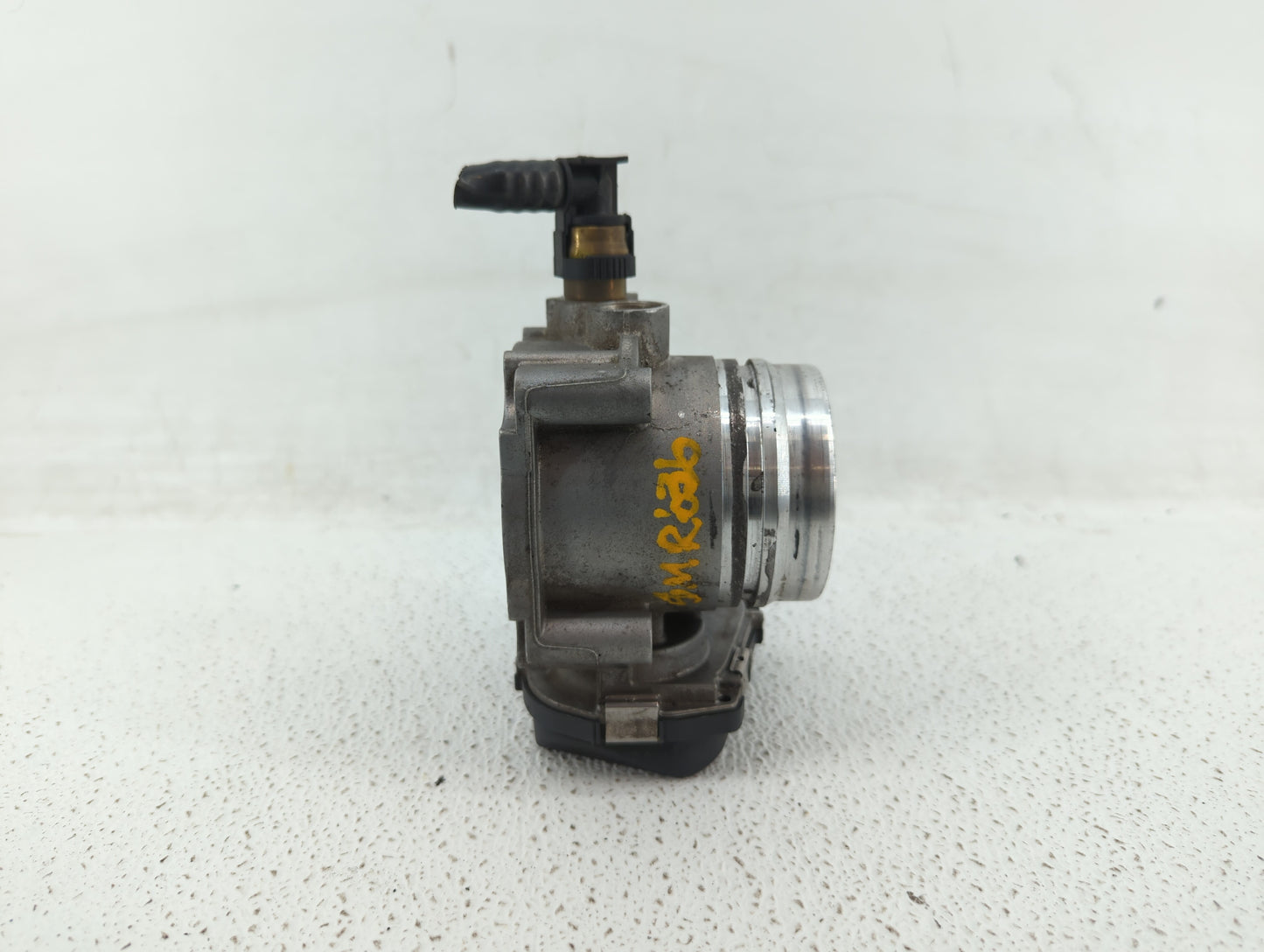 2012-2016 Bmw 328i Throttle Body P/N:1354 7588625-02 1354 7588625-04, 1354 7588625-03 Fits Fits 2012 2013 2014 2015 2016 201