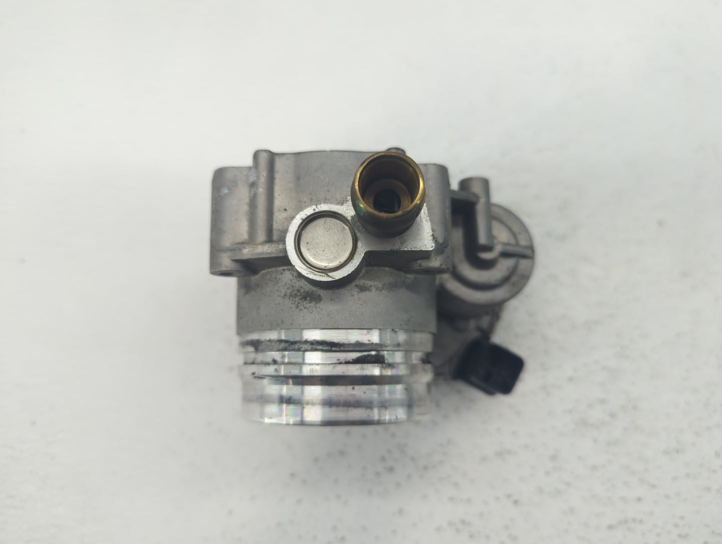 2012-2016 Bmw 328i Throttle Body P/N:1354 7588625-02 1354 7588625-04, 1354 7588625-03 Fits Fits 2012 2013 2014 2015 2016 201