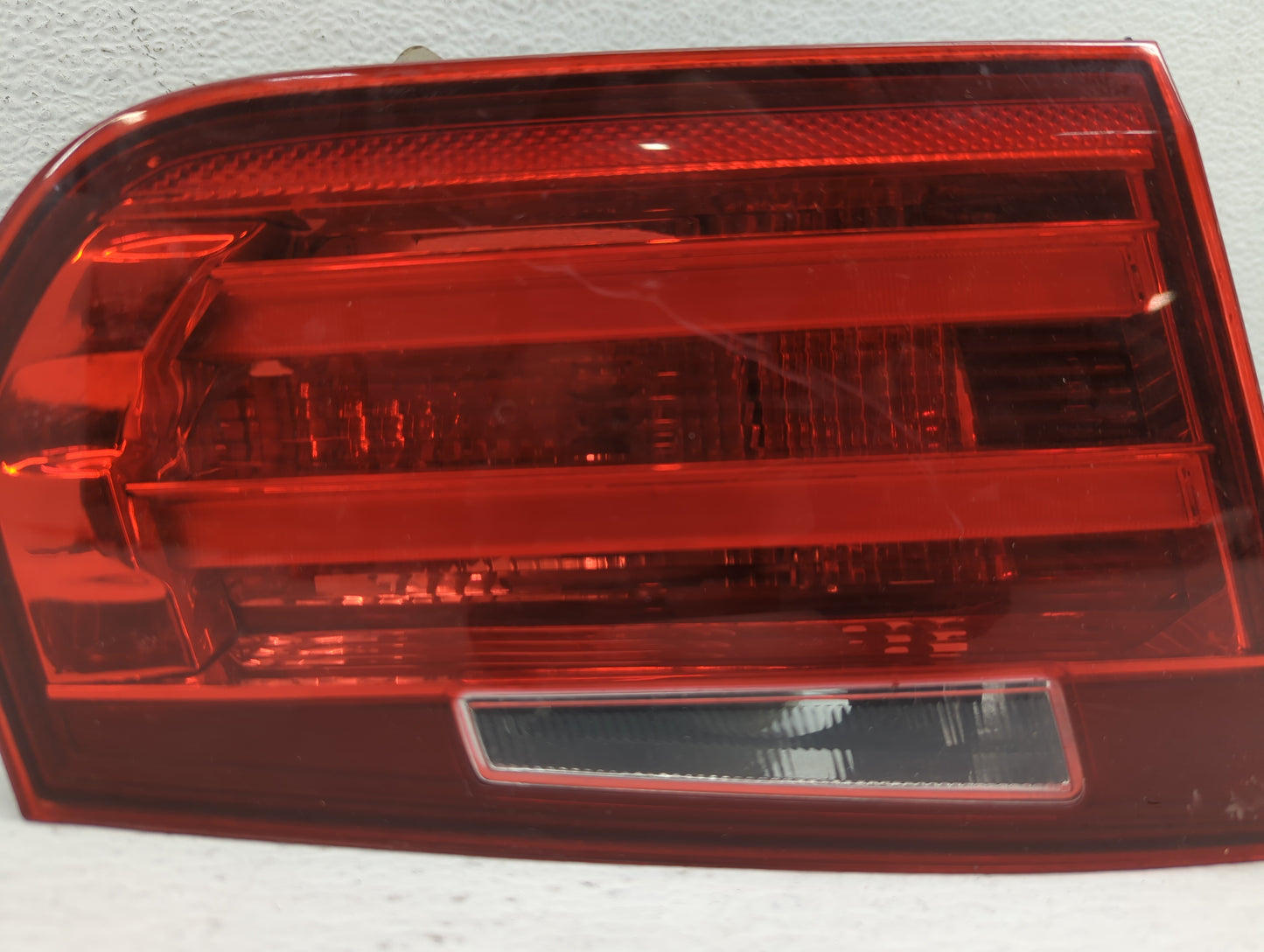 2012 Bmw 328i Tail Light Assembly Passenger Right OEM P/N:183611-12 7259915-10 Fits OEM Used Auto Parts - Oemusedautoparts1.