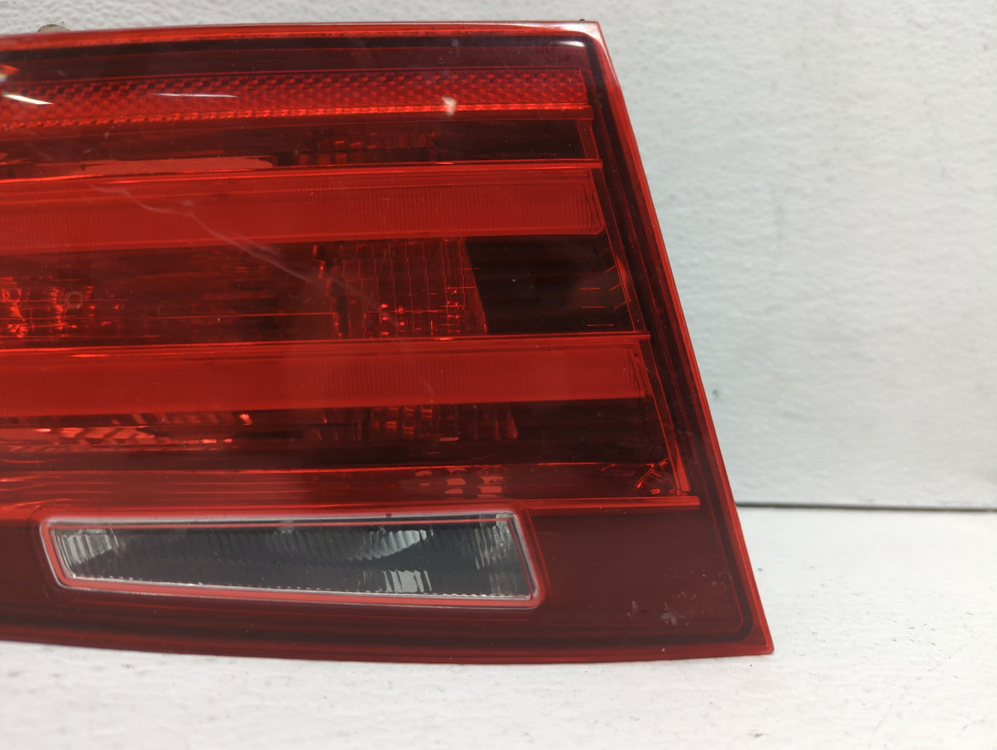 2012 Bmw 328i Tail Light Assembly Passenger Right OEM P/N:183611-12 7259915-10 Fits OEM Used Auto Parts - Oemusedautoparts1.