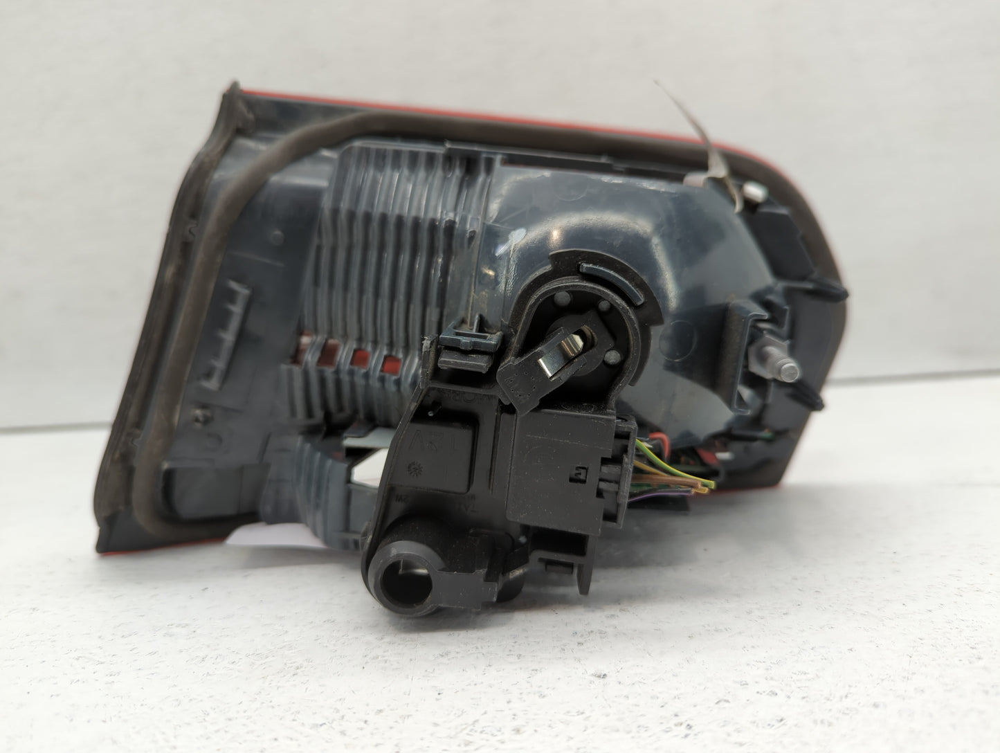 2012 Bmw 328i Tail Light Assembly Passenger Right OEM P/N:183611-12 7259915-10 Fits OEM Used Auto Parts - Oemusedautoparts1.