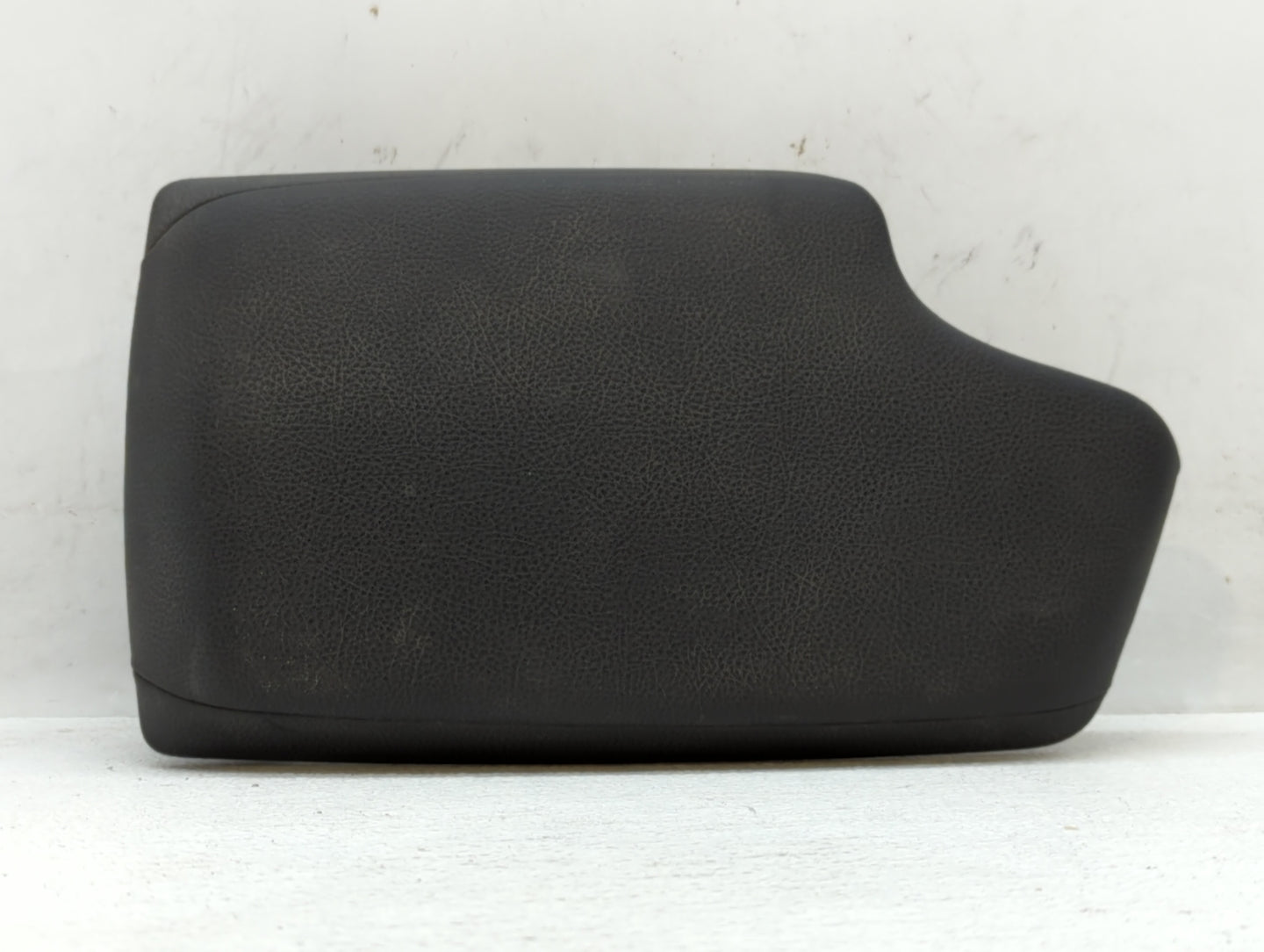 2012 Bmw 328i Center Console Armrest Cover Lid Black - Oemusedautoparts1.com