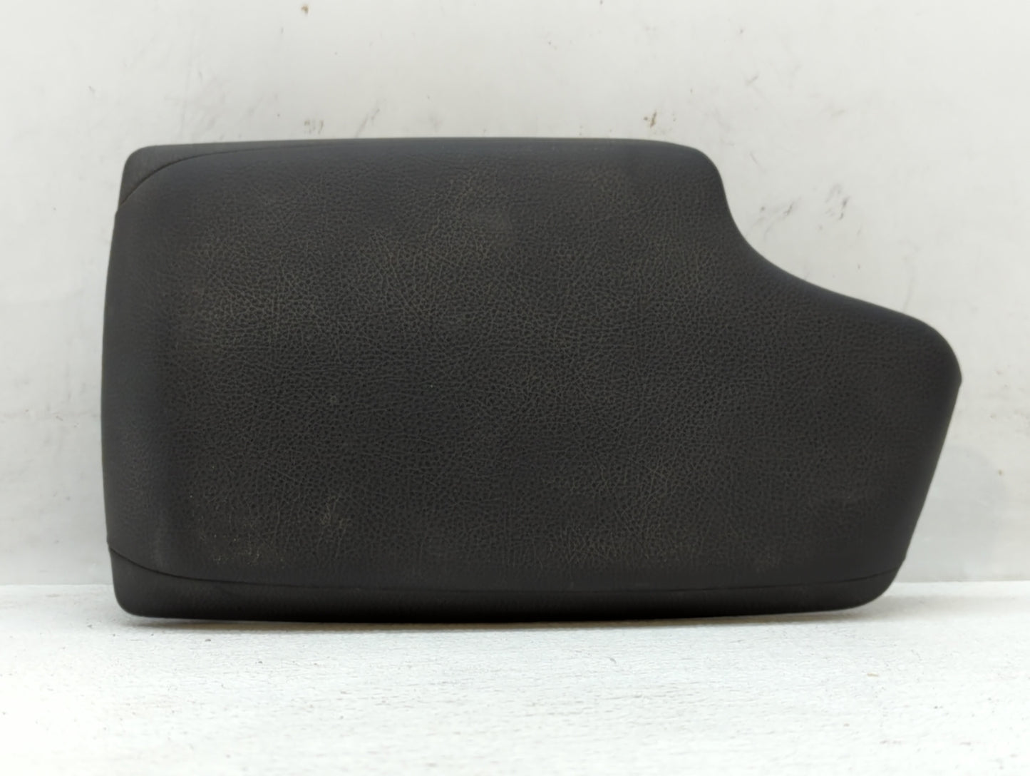 2012 Bmw 328i Center Console Armrest Cover Lid Black - Oemusedautoparts1.com