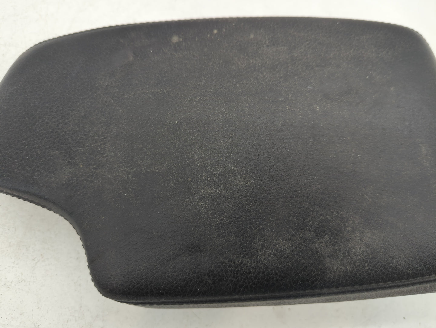 2012 Bmw 328i Center Console Armrest Cover Lid Black - Oemusedautoparts1.com