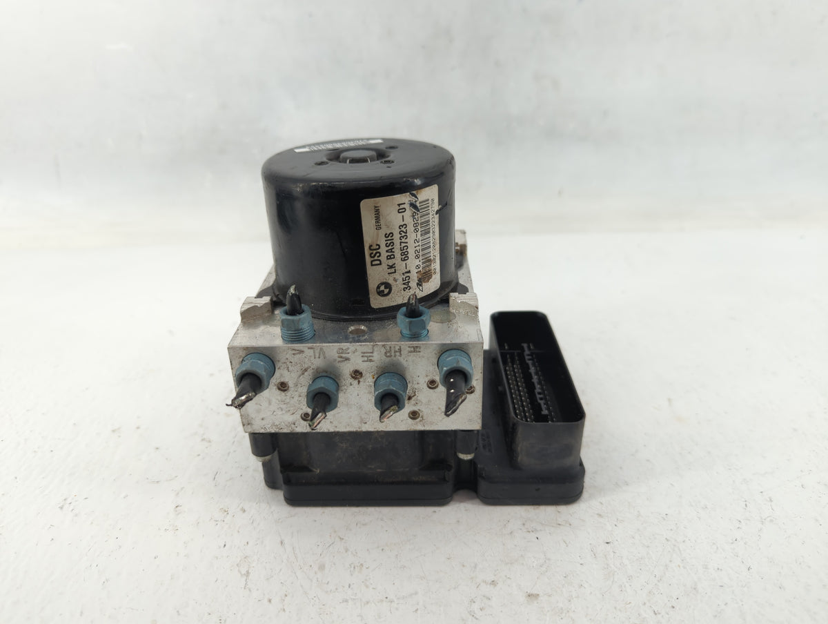 2012-2013 Bmw 328i Anti-Lock Brake ABS Pump Module Actuator OEM P/N:3451 6857323 01 Fits Fits 2012 2013 OEM Used Auto Parts 
