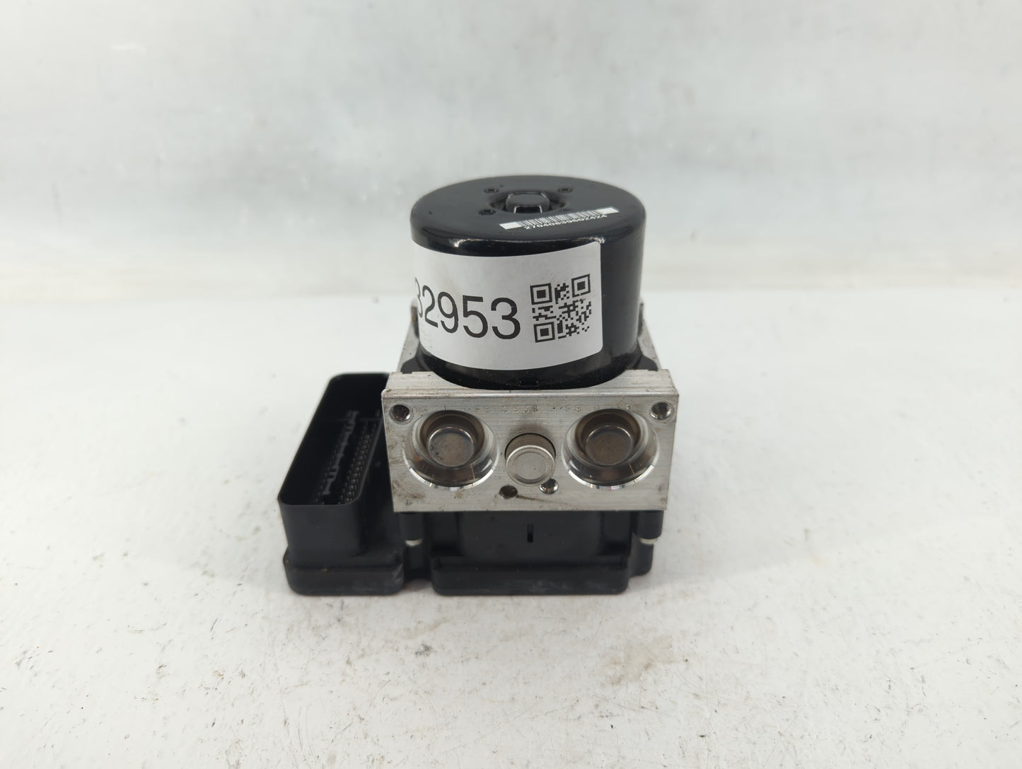 2012-2013 Bmw 328i ABS Pump Control Module Replacement P/N:3451 6857323 01 Fits Fits 2012 2013 OEM Used Auto Parts - Oemused