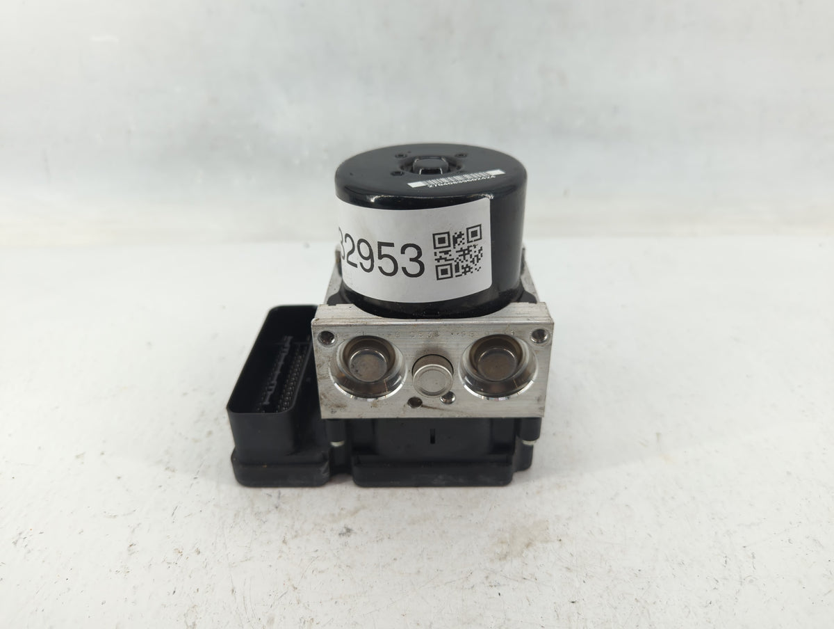 2012-2013 Bmw 328i Anti-Lock Brake ABS Pump Module Actuator OEM P/N:3451 6857323 01 Fits Fits 2012 2013 OEM Used Auto Parts 