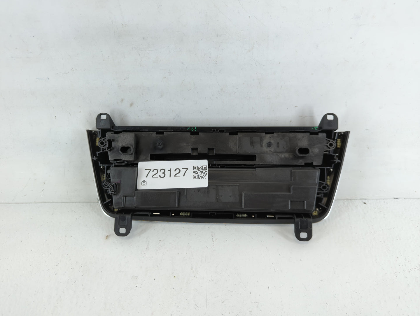 2012-2014 Bmw 328i Climate Control Module Temperature AC/Heater Replacement Fits Fits 2012 2013 2014 OEM Used Auto Parts - O