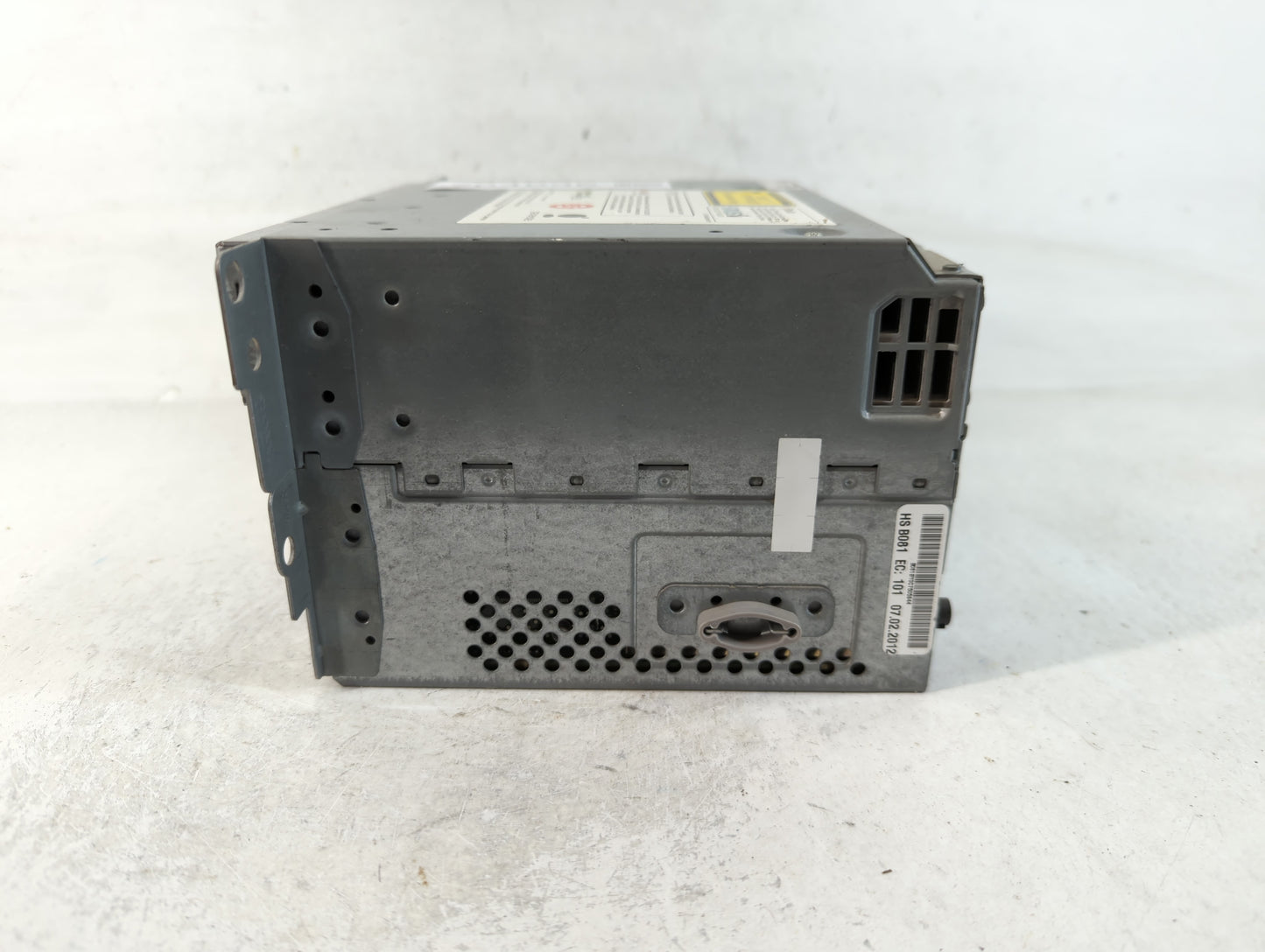 2012-2013 Bmw 328i Am Fm Cd Player Radio Receiver - Oemusedautoparts1.com