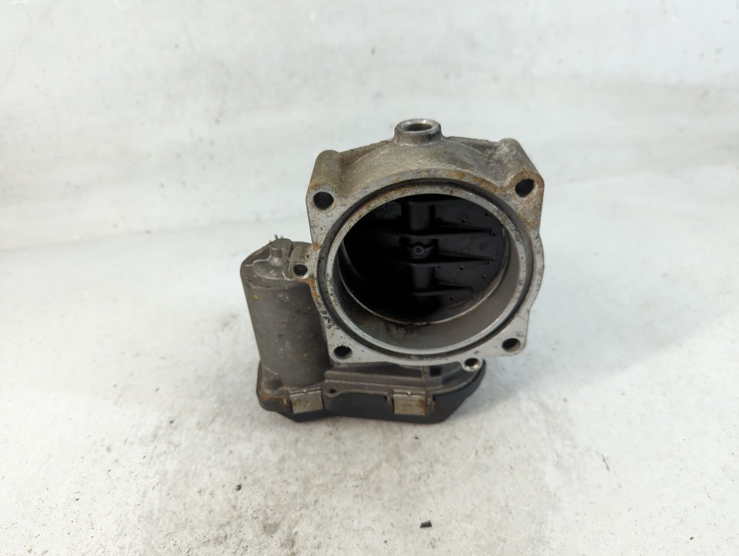 2007-2013 Bmw 328i Throttle Body P/N:1354 7556118-04 A2C53356722 Fits Fits 2007 2008 2009 2010 2011 2012 2013 OEM Used Auto 