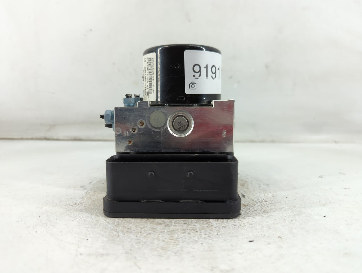 2012-2013 Bmw 328i Anti-Lock Brake ABS Pump Module Actuator OEM P/N:3451-6857323-01 Fits Fits 2012 2013 OEM Used Auto Parts 