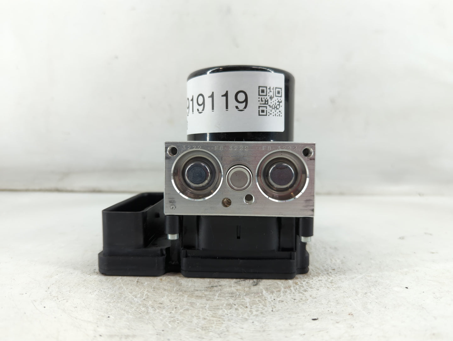 2012-2013 Bmw 328i ABS Pump Control Module Replacement P/N:3451-6857323-01 Fits Fits 2012 2013 OEM Used Auto Parts - Oemused