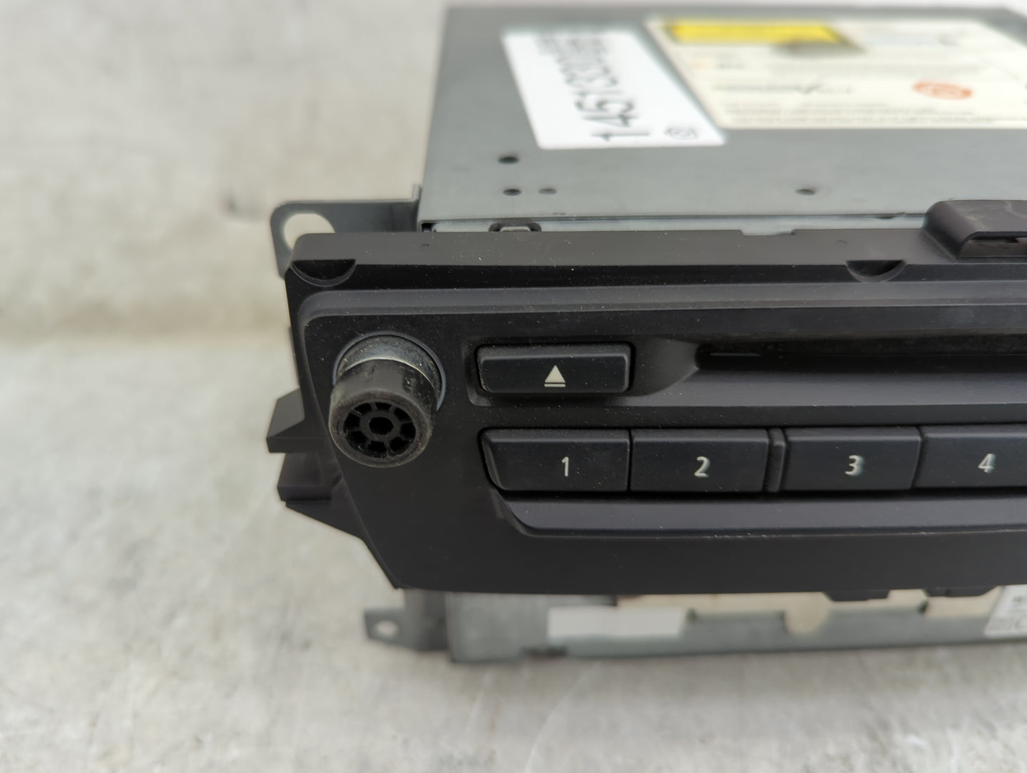 2012 Bmw 335 Radio AM FM Cd Player Receiver Replacement P/N:C192731700 Fits OEM Used Auto Parts - Oemusedautoparts1.com