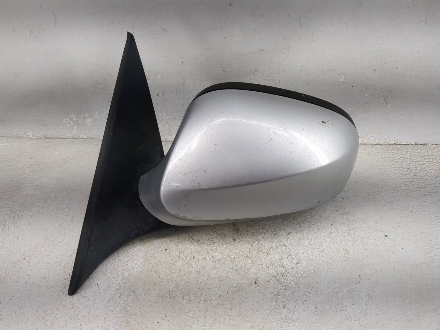 2010-2013 Bmw 335 Driver Side View Mirror - Left Door Mirror OEM Used - Oemusedautoparts1.com