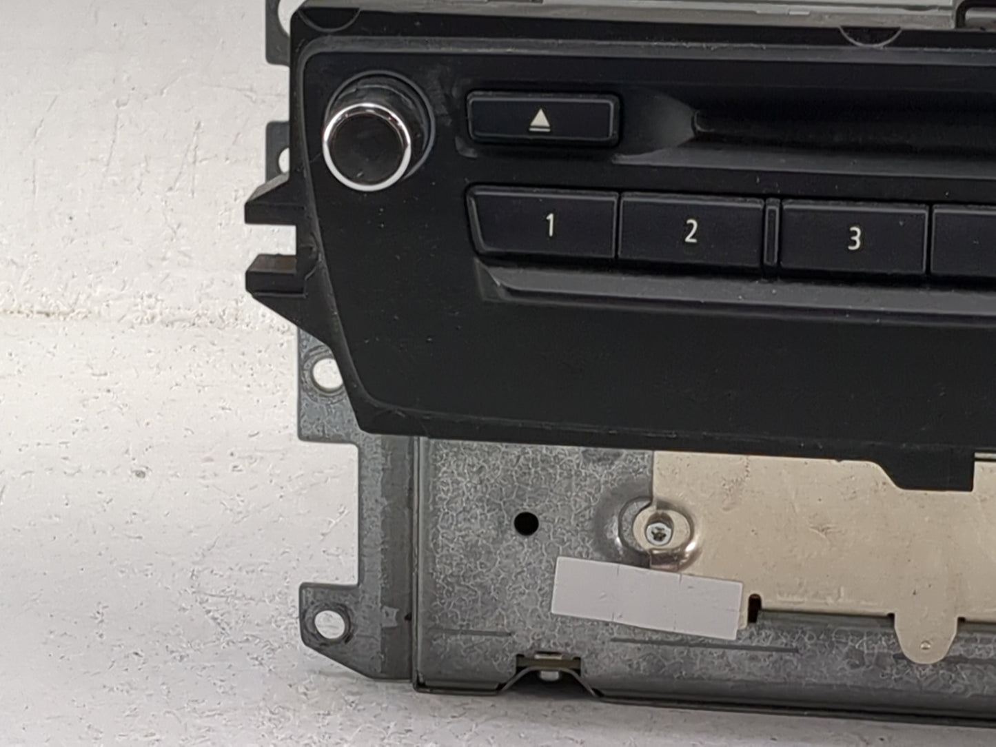 2010-2013 Bmw 335 Radio AM FM Cd Player Receiver Replacement P/N:9583075B2061829 CI927317001 Fits OEM Used Auto Parts - Oemu